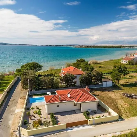Villa Mattina, With Heated Pool And Jacuzzi Privlaka  Exterior photo